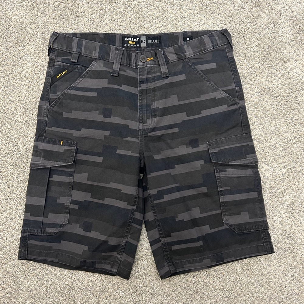 Ariat Rebar M4 Cargo Shorts 32 Black Masonry Camo Relaxed Fit 11" Inseam